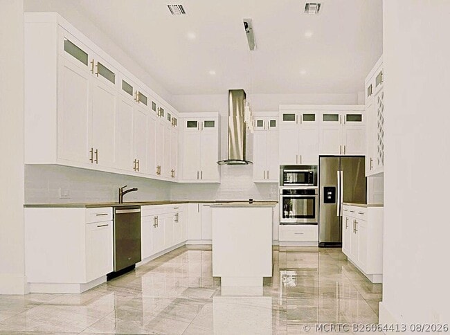 Building Photo - 2517 Oceanview Ave