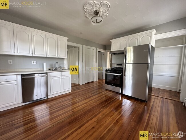Building Photo - 135 Nonantum St Rental