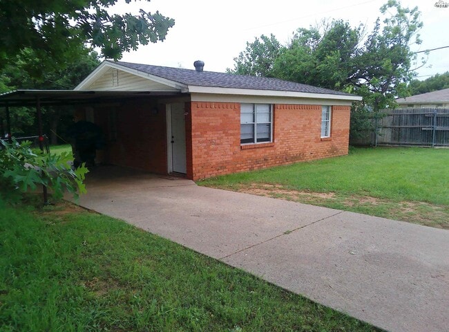 Photo - 1108 Covington St