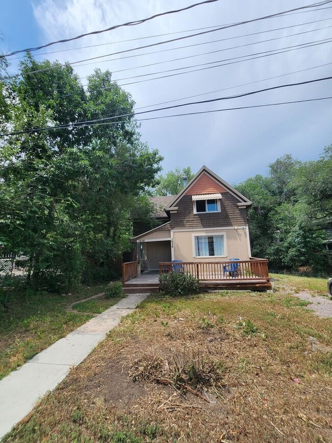Building Photo - 2 Bedroom Duplex Rental