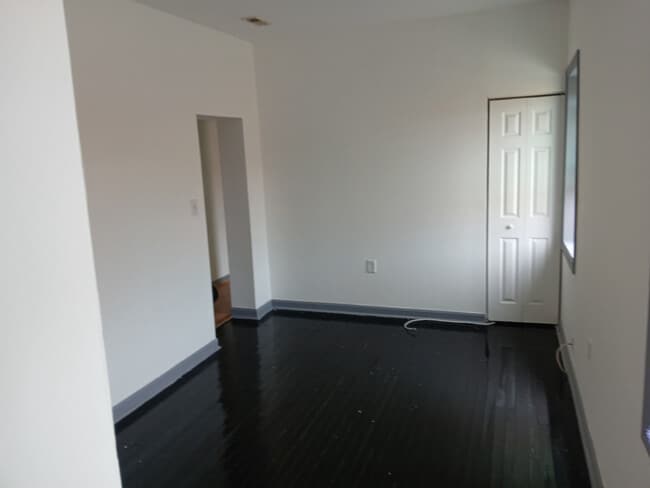 Photo - 4602 Harford Rd