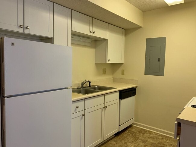 Photo - 1 Bedroom Townhome in West Ashley