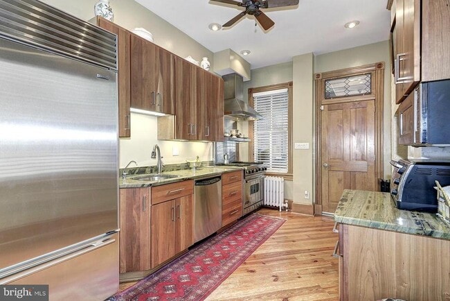 Photo - 2712 P St NW