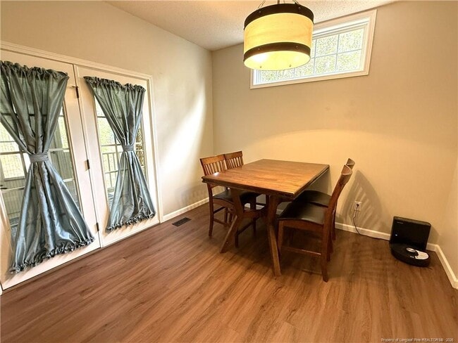 Photo - 1605 N Stonegate Dr