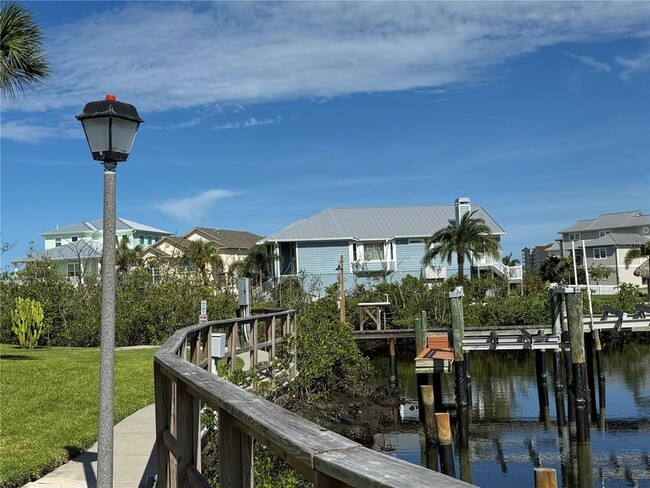 Photo - 5567 Sea Forest Dr Unit 319
