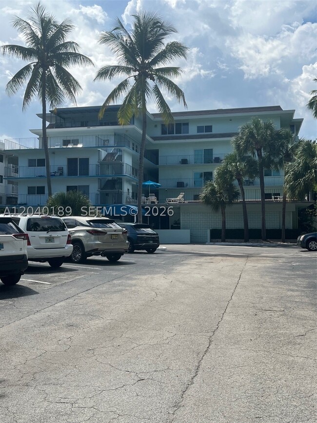 Photo - 2539 S Bayshore Dr Unit 320A