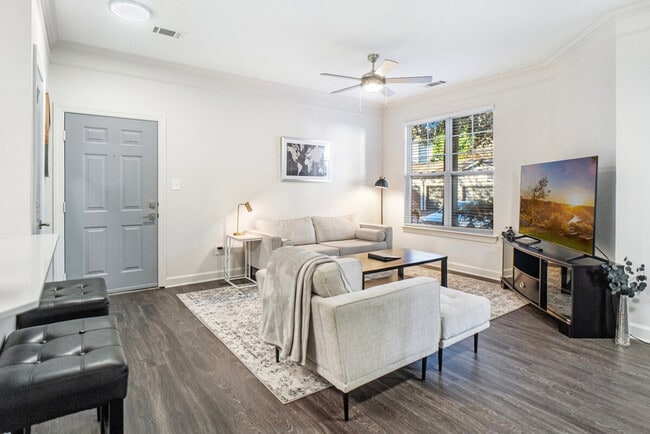 Photo - 2212 Brisbane Woods Way Unidad SI ID1225813P