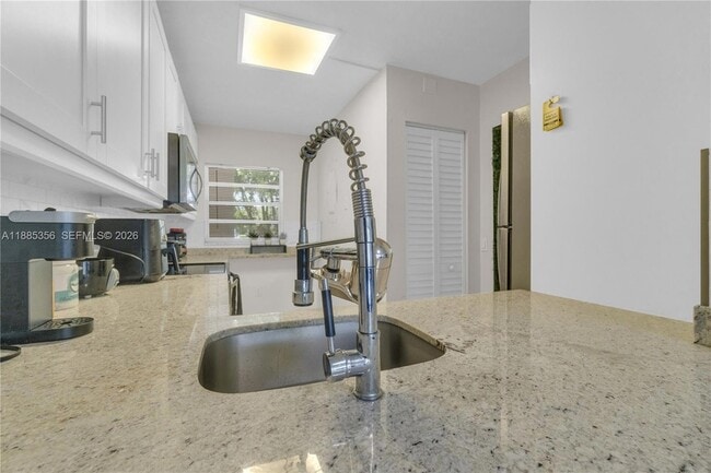 Photo - 9410 Poinciana Pl Unit 206