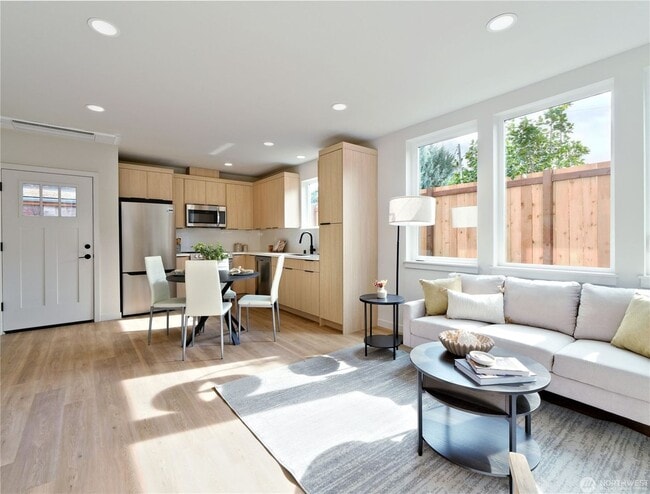 Photo - 6918 Flora Ave S