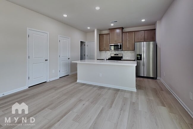 Photo - 3512 Rosebush Dr