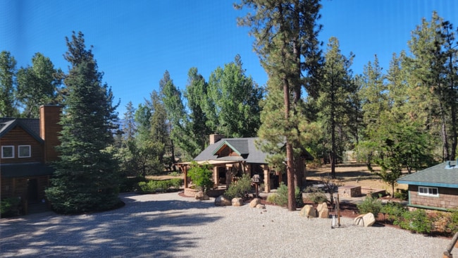 Building Photo - 59570 Devils Ladder Rd Rental
