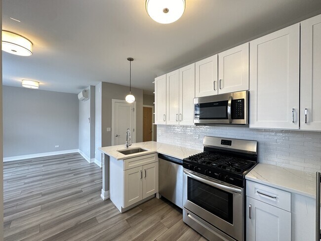 Photo - 3943 N Janssen Ave Unit A07C