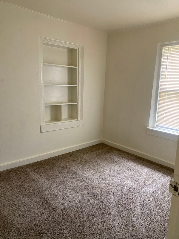 Photo - 2519 E Monument St