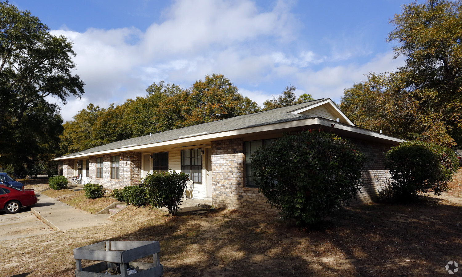 Photo - Scenic View Apartments