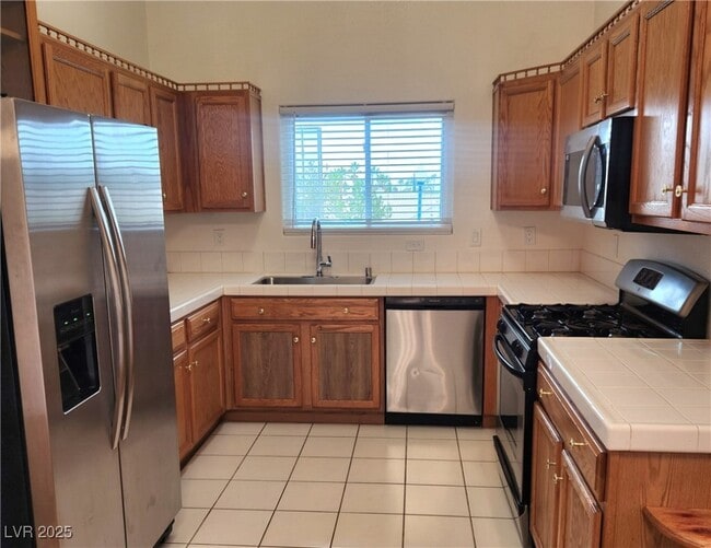 Photo - 2053 Quartz Cliff St Unidad 201