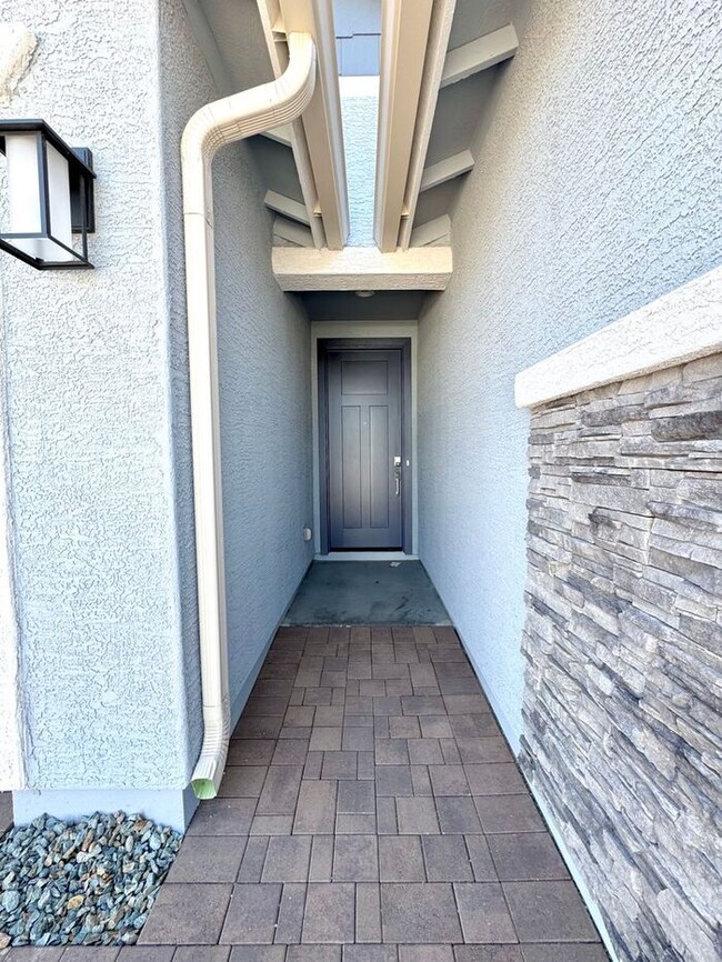 Photo - MOVE IN SPECIALS!! New 5-Bedroom Home in P...