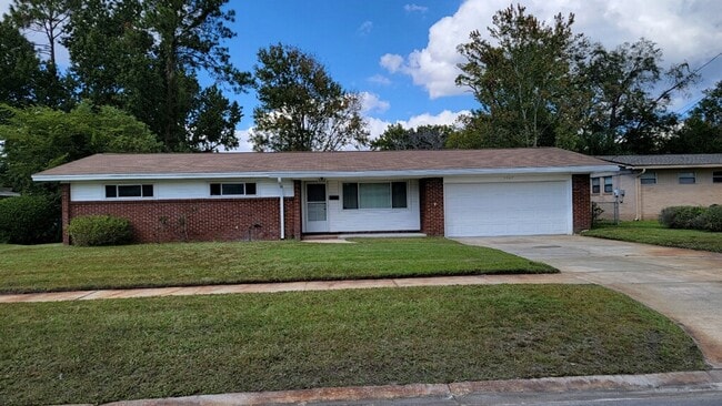 Photo - 5067 Lincolnshire Rd
