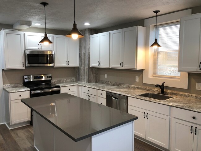 Photo - *******2-bed/1-bath COMPLETELY RENOVATED HOME FOR RENT in Bridgeville!*****