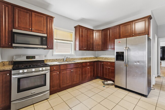 Photo - 10643 S Calhoun Ave