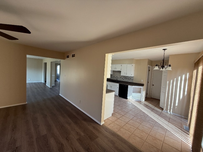 Photo - 1431 Brookwood Cir