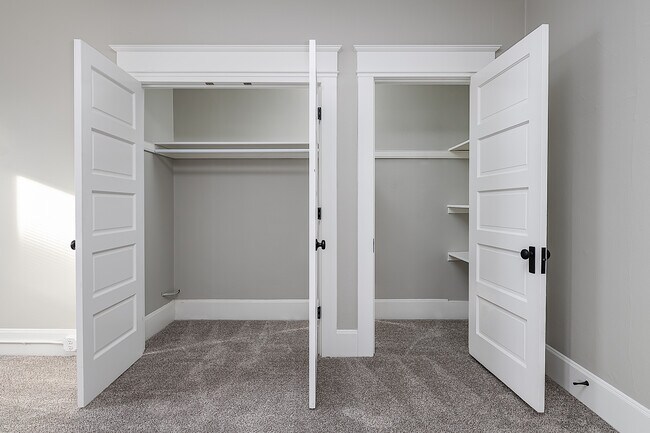 Photo - Heritage Manor