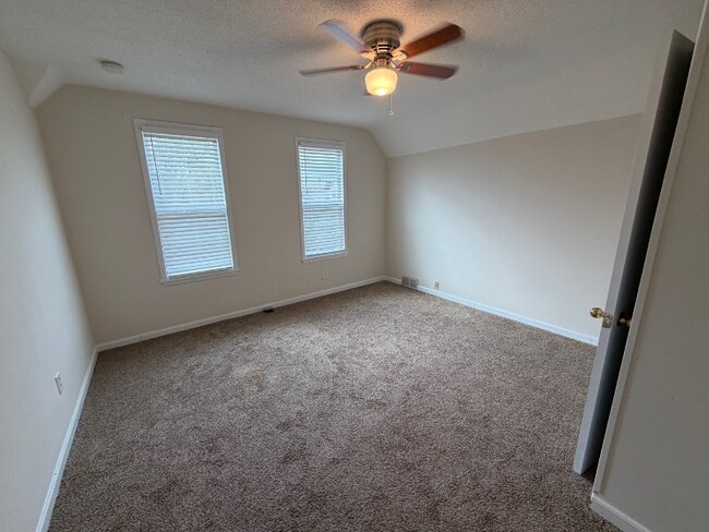 Photo - 347 4th Ave S Unit 2