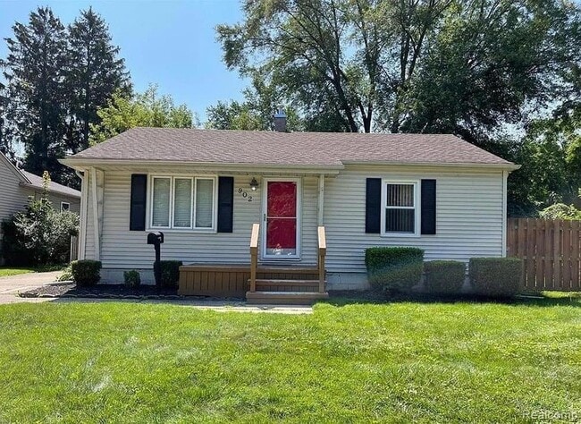 Building Photo - 902 E Windemere Ave Rental