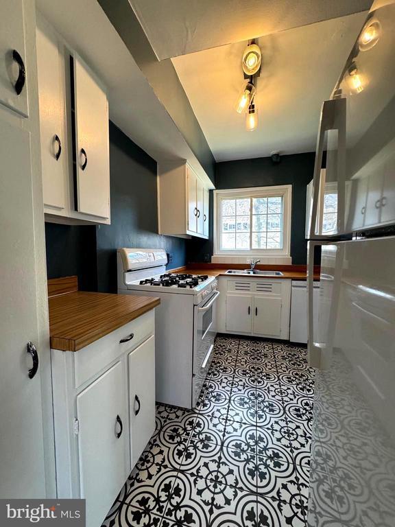 Photo - 1726 Preston Rd