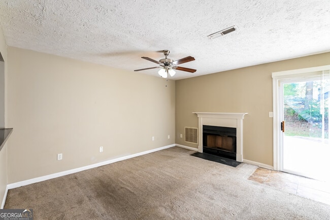Photo - 1687 Hunting Creek Dr SE