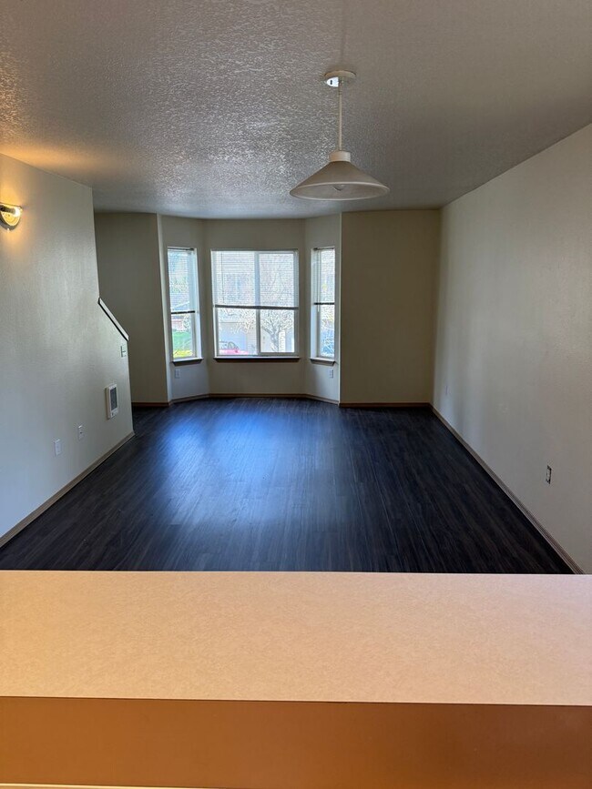 Photo - WMH150th03 Unit 4854