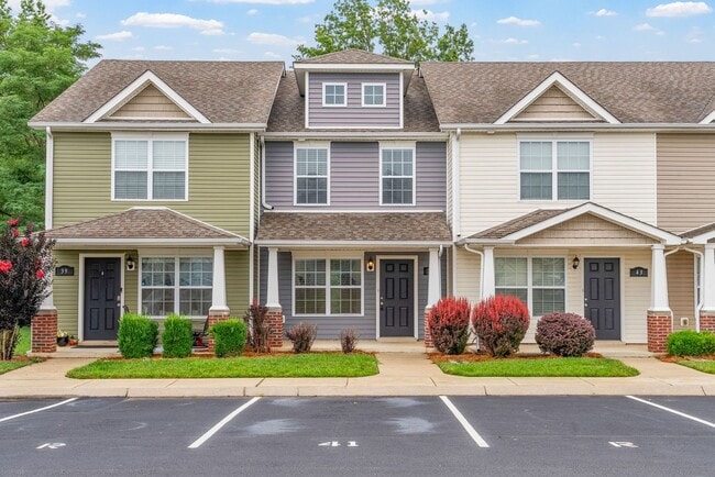 Two Bedroom in Governor's Crossing! - Two Bedroom in Governor's Crossing! House