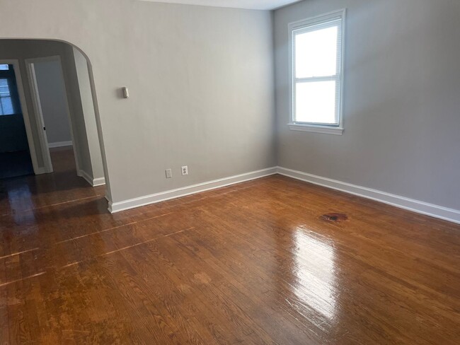 Photo - 2514 N St SE Unit 4