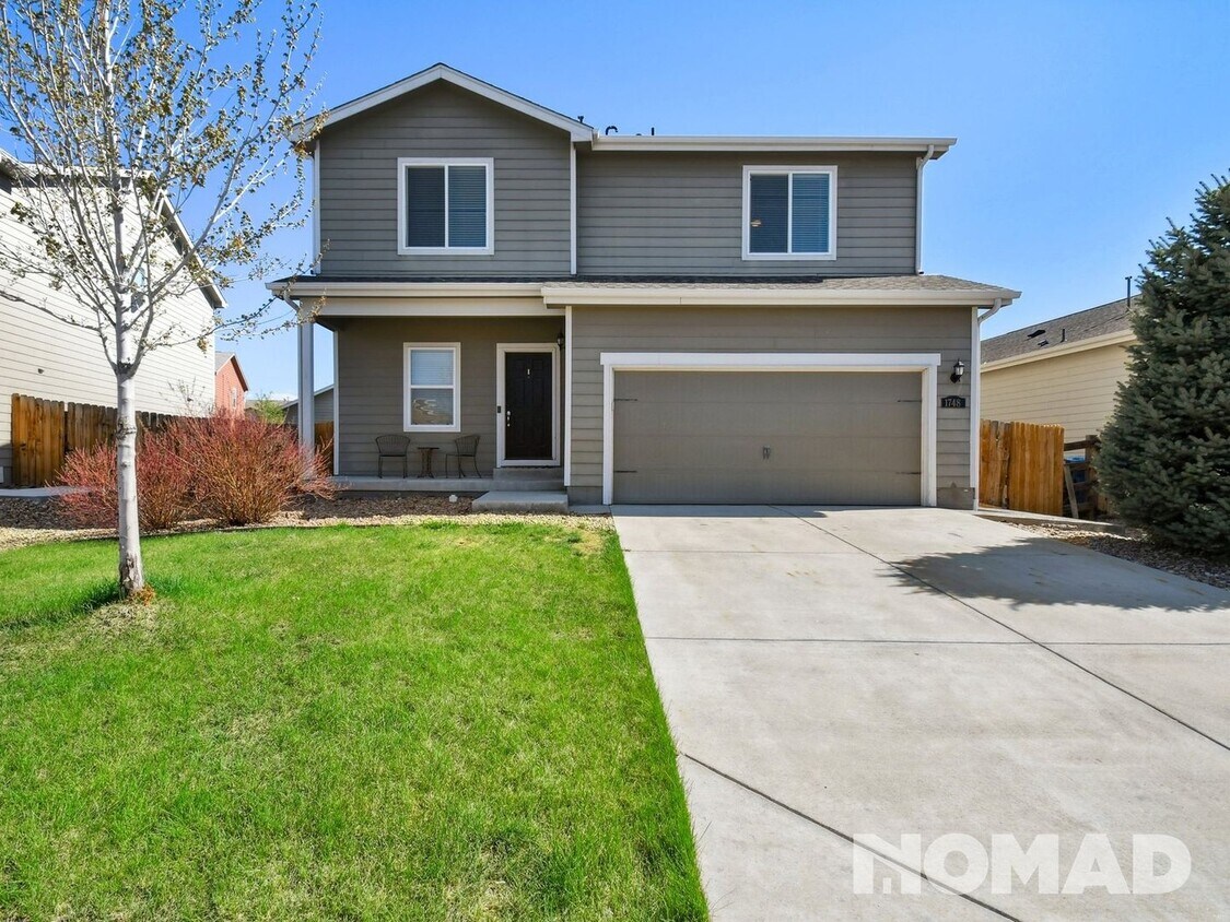 3 Bedroom Single Family Home in Brighton - 3 Bedroom Single Family Home in Brighton