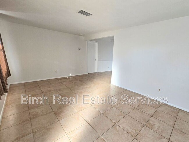 Photo - 2540 Limewood Dr