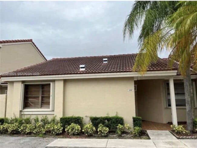 Building Photo - 6547 NW 170th Terrace