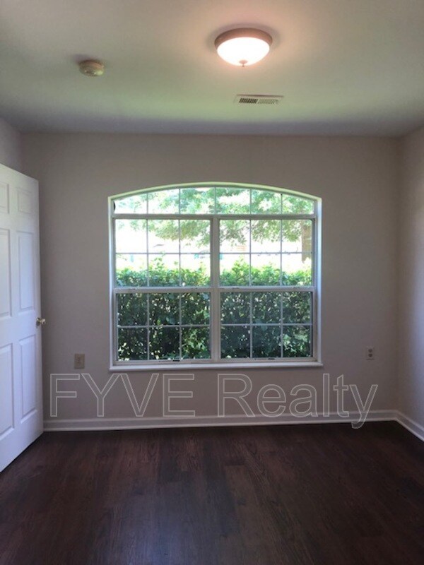 Photo - 7401 Creek Song Ct