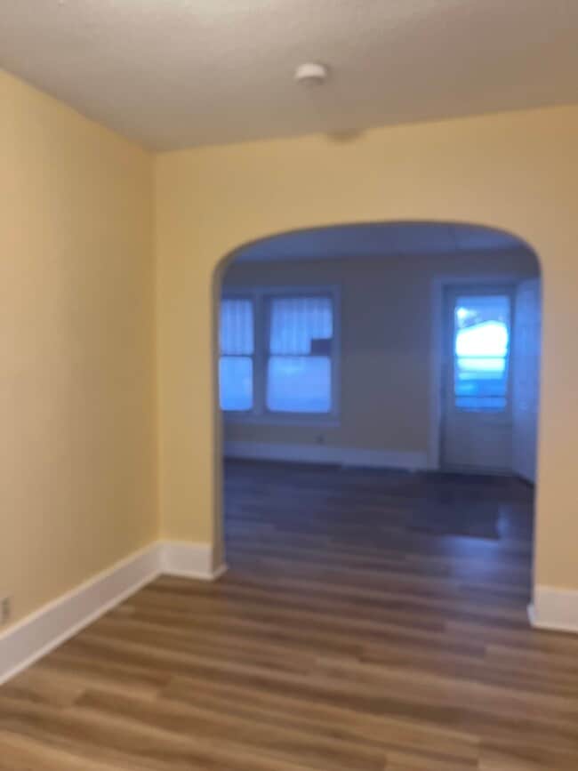 Photo - 412 Rafter St