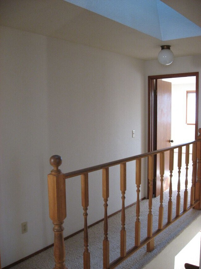 Photo - 824 SE Jensen St Unidad #2