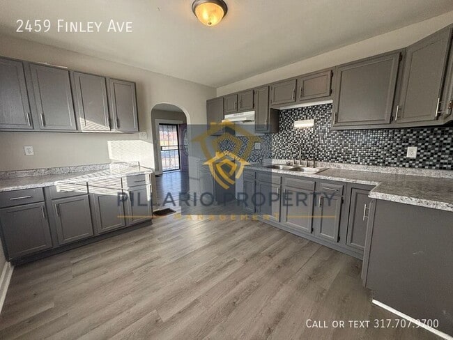 Photo - 2459 Finley Ave