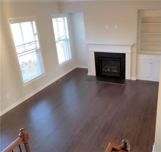 Photo - 880 Sunset Park Dr