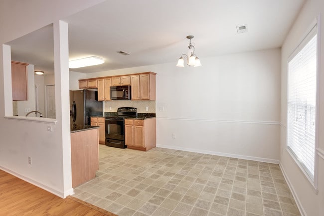 Photo - 1522 Langdon Village Dr
