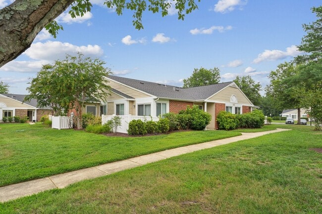 Coachman's Landing Apartments