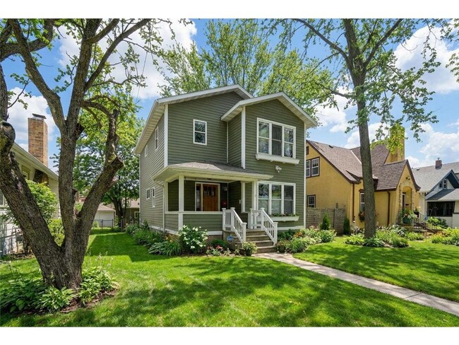 Photo - 241 Russell Ave S