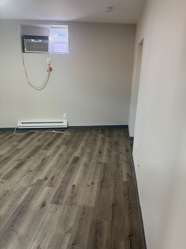 Photo - Mayflower Apartments Unit Apt 830B