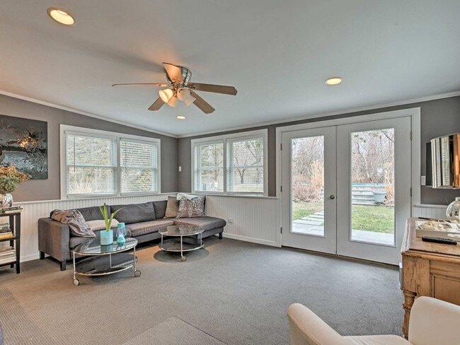 Photo - 14 Millstone Dr Unit SI ID1520127P