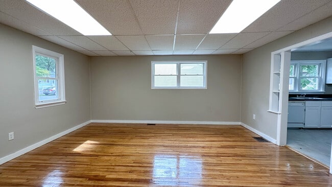 Photo - 134 Phillips Ave