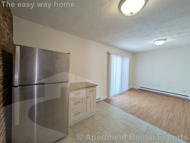 Photo - 3 Elm St Unit #3