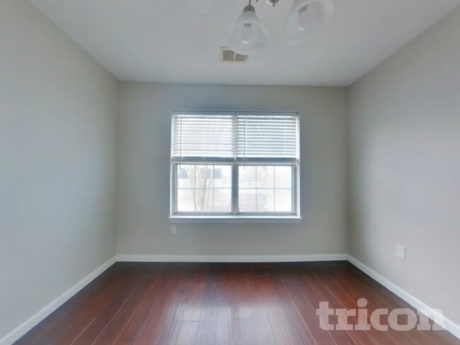 Photo - 4036 Broadbill Cir