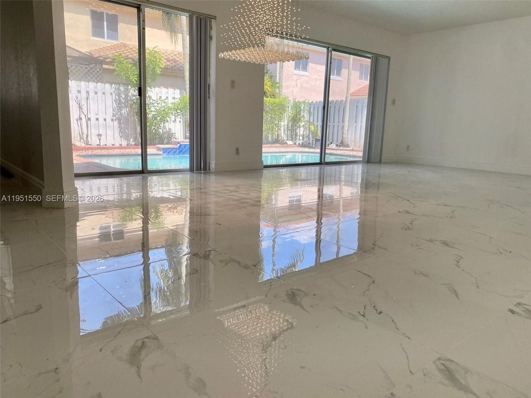 Photo - 11301 Rockinghorse Rd