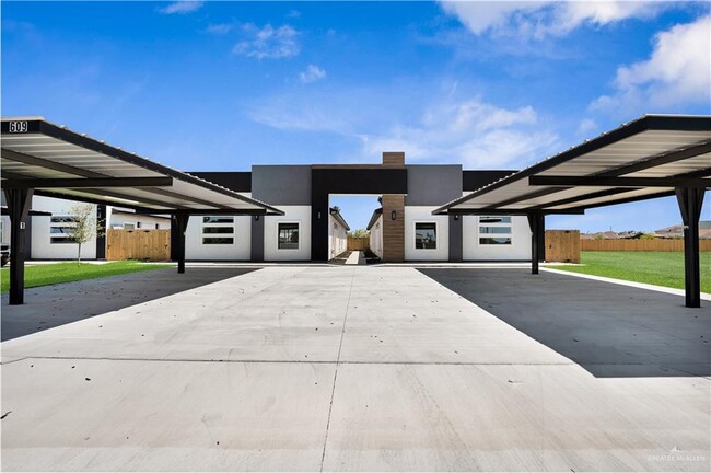 Photo - 609 Buccaneer Dr Apartment Unit 1